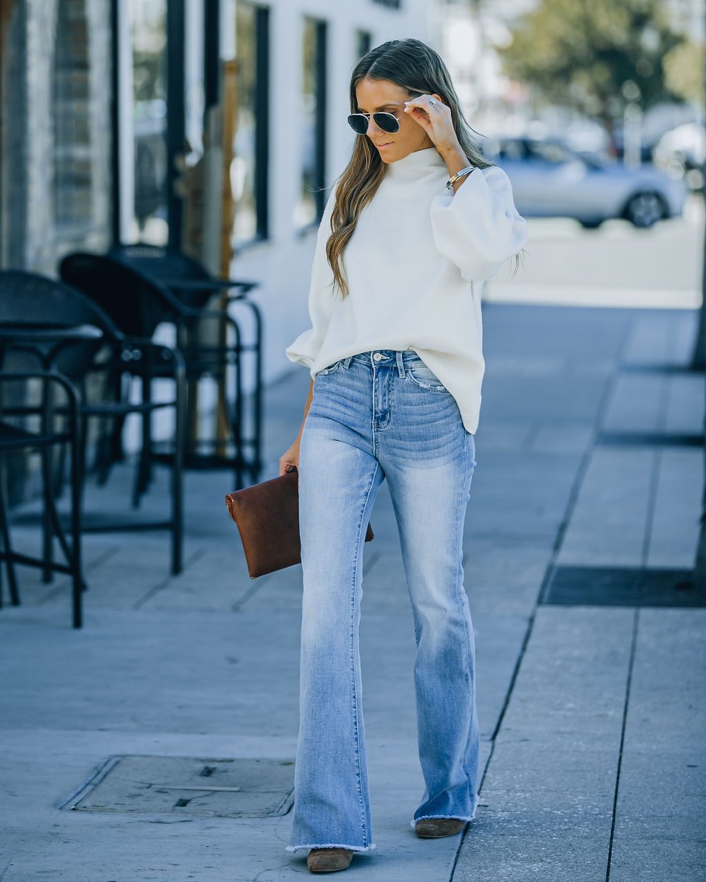 Jeans acampanados de talle alto