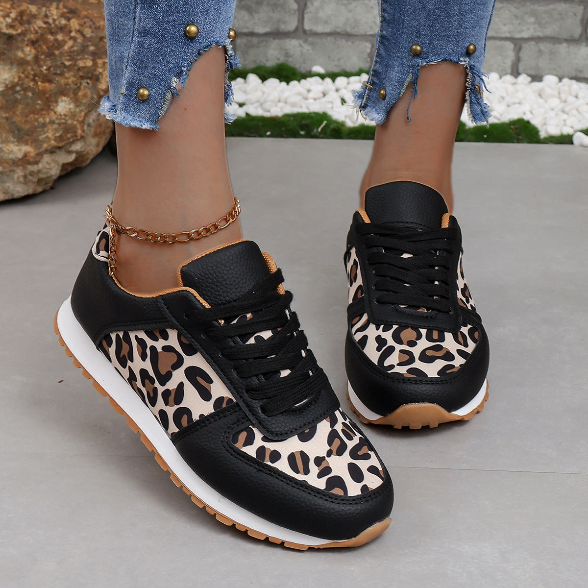 Zapatillas mujer estampado leopardo